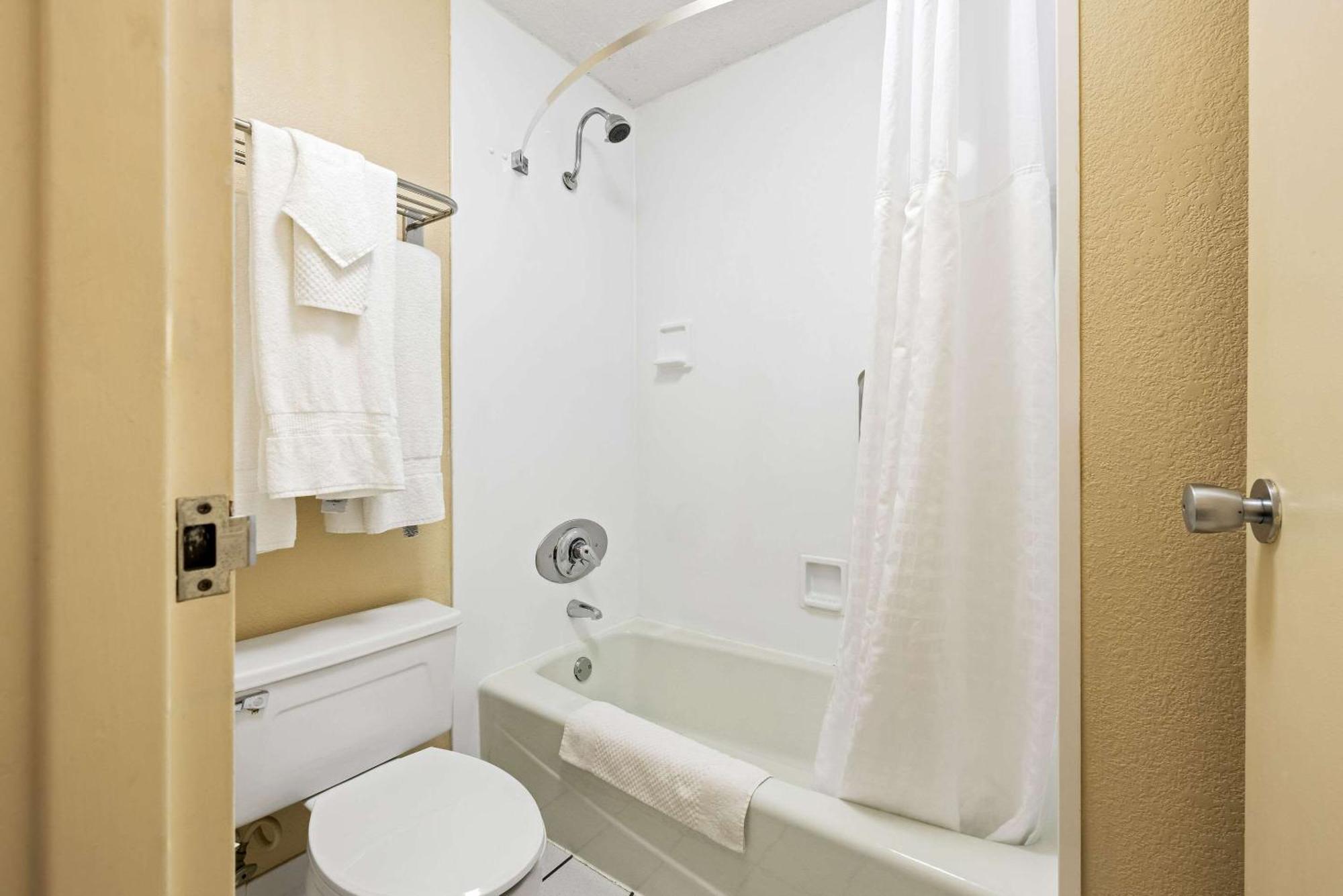 Quality Inn Morgan City Eksteriør bilde